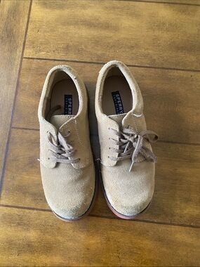 Boys Tevin Sperry suede lace up